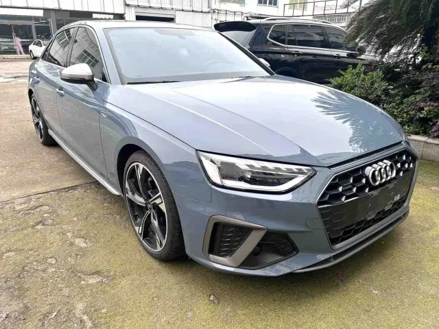 Audi A4L — Фото автомобиля 3
