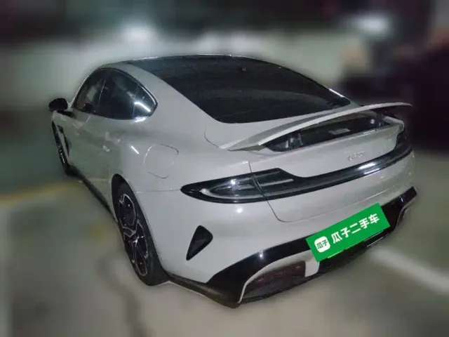 Xiaomi SU7 — Фото автомобиля 4