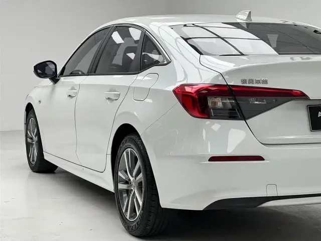 Honda Civic — Фото автомобиля 7