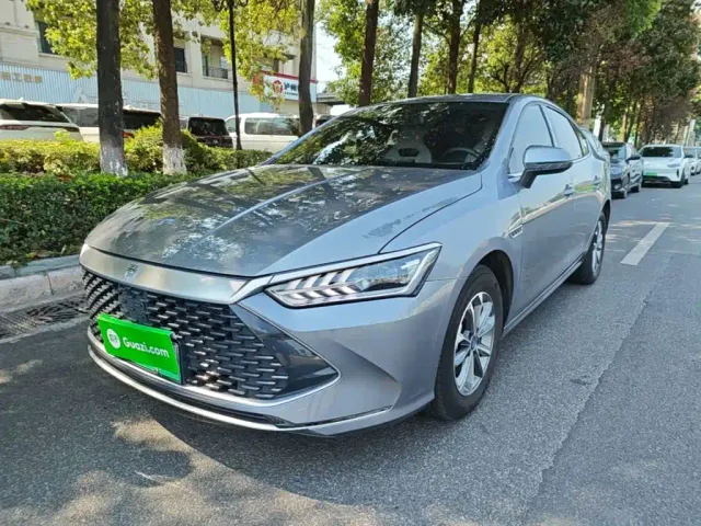 Фотография автомобиля — BYD Qin PLUS