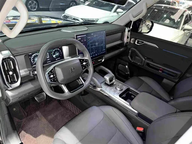 Jetour T2 — Фото автомобиля 11