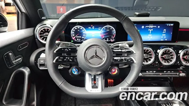 Mercedes-Benz A-Class — Фото автомобиля 11