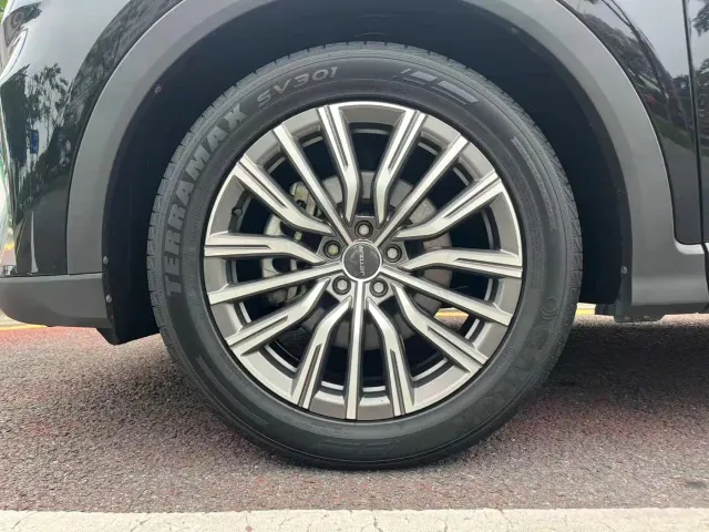 Jetour X70 Plus — Фото автомобиля 15