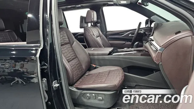 Cadillac Escalade Escalade 5 поколение — Фото автомобиля 11