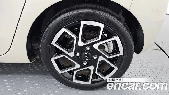 Kia RAY Новый Kia Ray Signature — Фото автомобиля 17