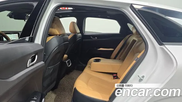 Kia K5 Generation 3 — Фото автомобиля 16