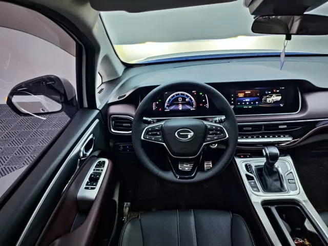 GAC Trumpchi M6 — Фото автомобиля 8