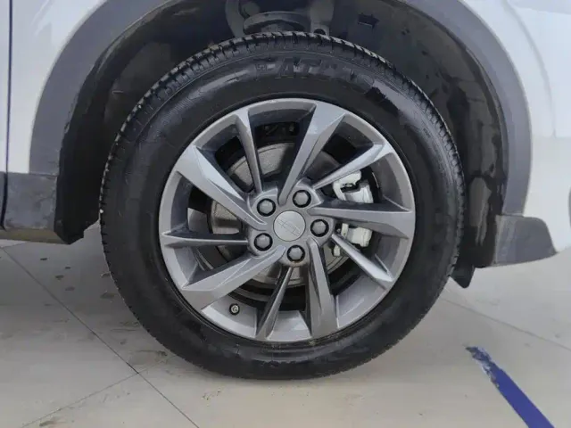 Geely Binyue — Фото автомобиля 6