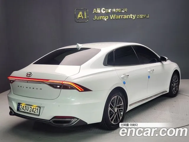 Hyundai Grandeur New — Фото автомобиля 6