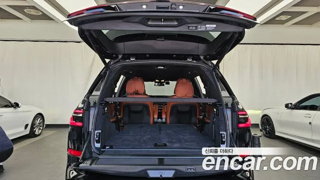 BMW X7 G07 — Фото автомобиля 25