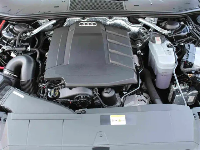 Audi A6L — Фото автомобиля 15