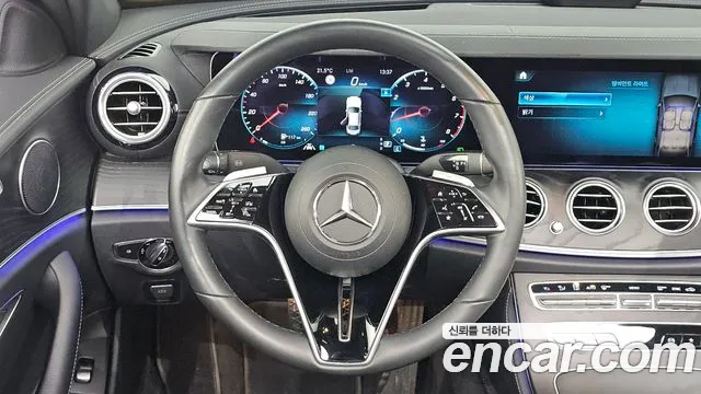 Mercedes-Benz E-Class W213 — Фото автомобиля 19