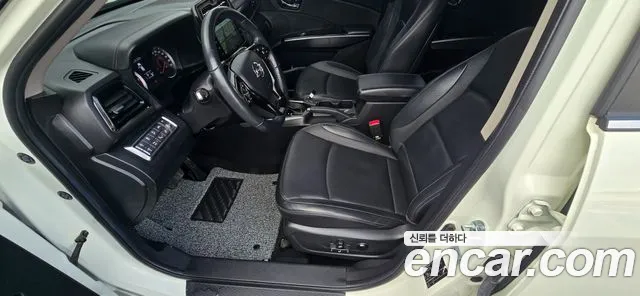 KG_Mobility_Ssangyong TIBOLI Very New Tivoli Бензин 1.5 2WD — Фото автомобиля 15