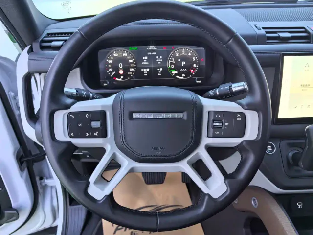 Land Rover Defender NEV — Фото автомобиля 11