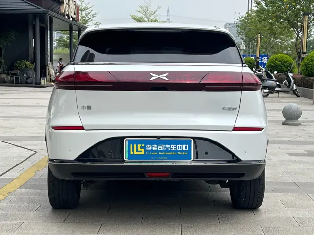 Xpeng G3 — Фото автомобиля 4