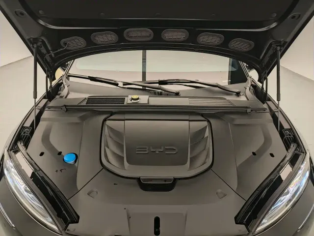 BYD Seal — Фото автомобиля 17