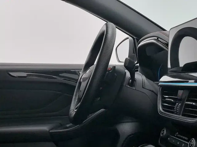 Ford Focus — Фото автомобиля 22