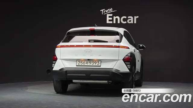 Hyundai Kona SX2 — Фото автомобиля 4