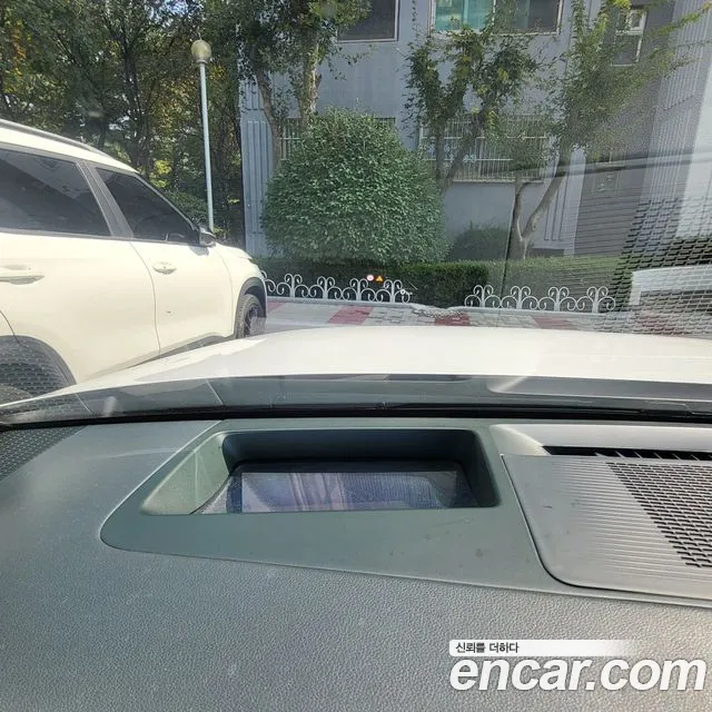 Hyundai Grandeur GN7 — Фото автомобиля 12
