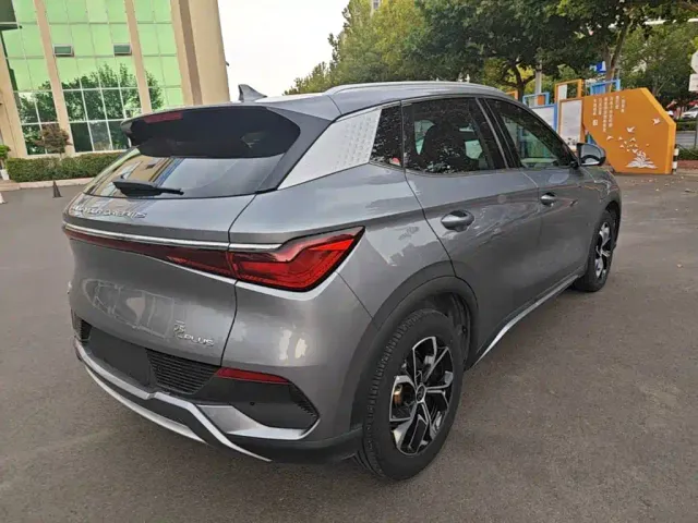 BYD Yuan PLUS — Фото автомобиля 6