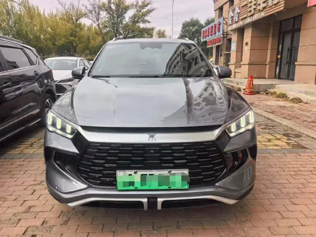 BYD Song Pro — Фото автомобиля 2