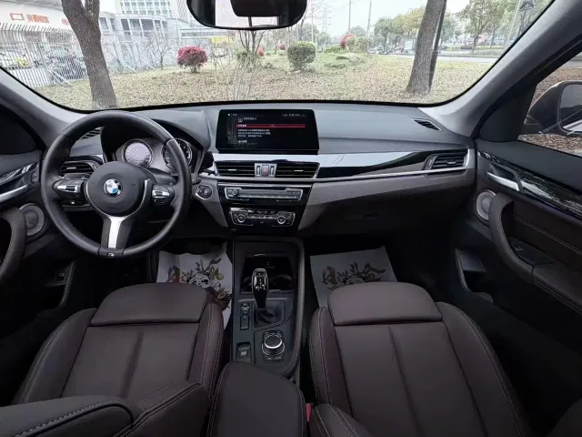 BMW X1 — Фото автомобиля 5
