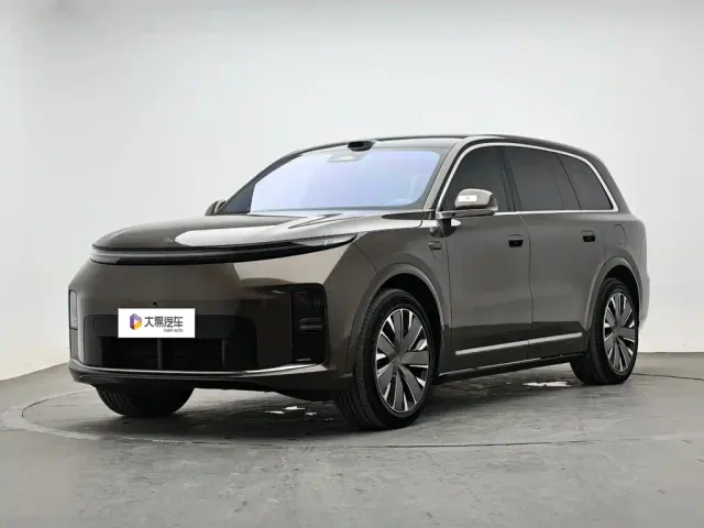 Фотография автомобиля — Li Auto L9