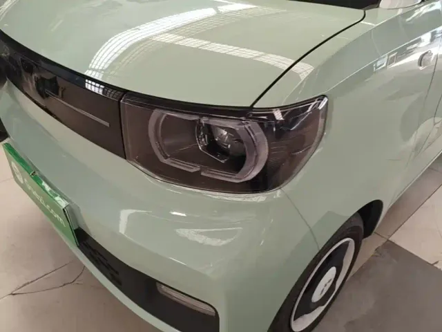 Wuling Hongguang Mini EV — Фото автомобиля 23