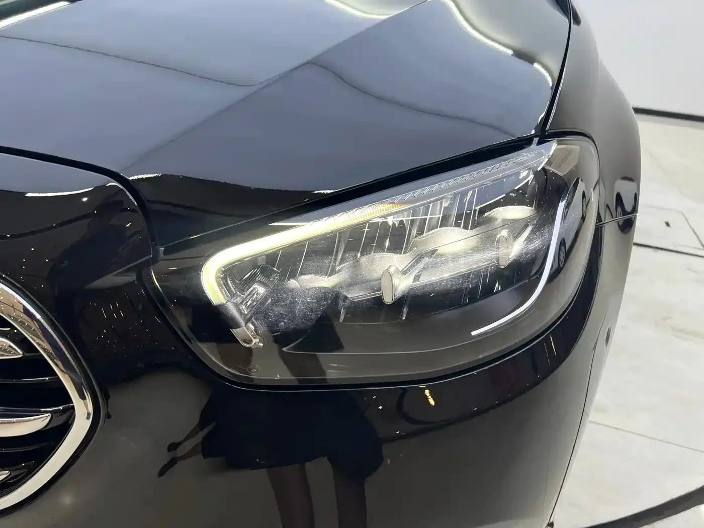 Mercedes-Benz Mercedes-Benz E-Class 2022 E 300 L Luxury — Фото автомобиля 10