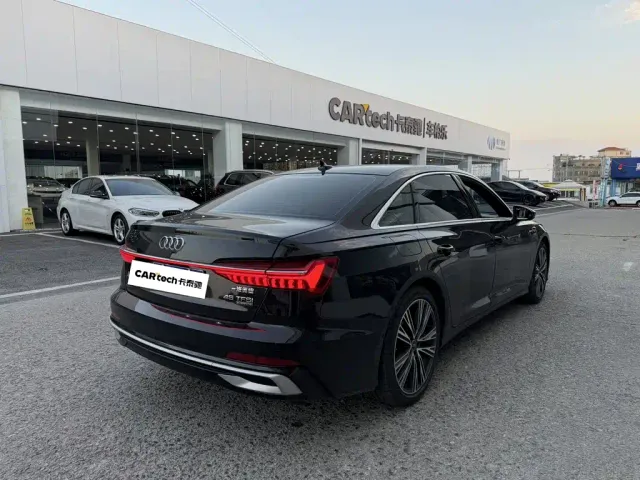 Audi A6L — Фото автомобиля 11