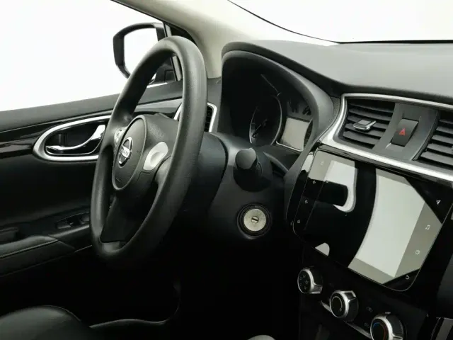 Nissan Sylphy — Фото автомобиля 22