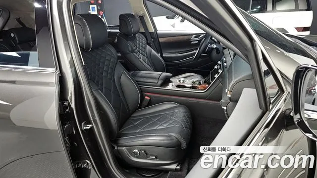 Genesis GV80 2.5T Бензин AWD — Фото автомобиля 11
