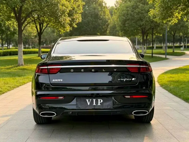 Geely Xingrui — Фото автомобиля 11