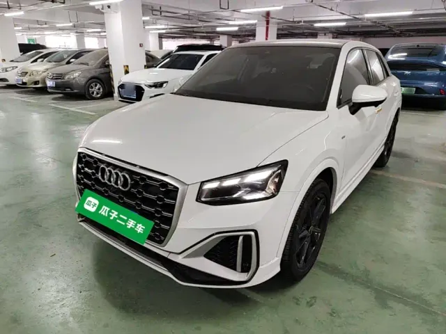 Фотография автомобиля — Audi Q2L