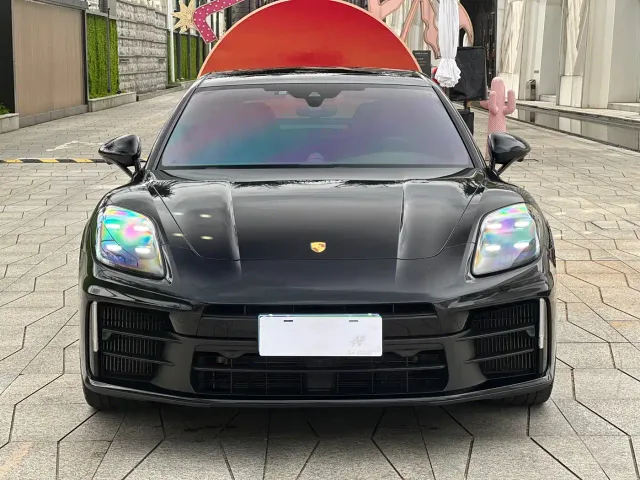 Porsche Panamera — Фото автомобиля 3