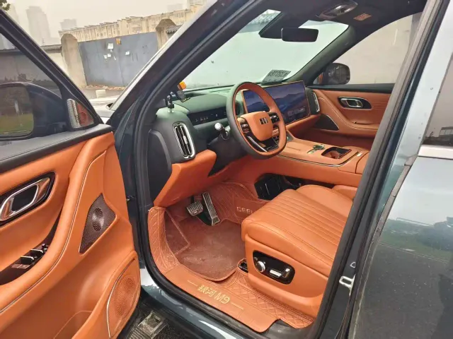 Geely Galaxy M9 — Фото автомобиля 8