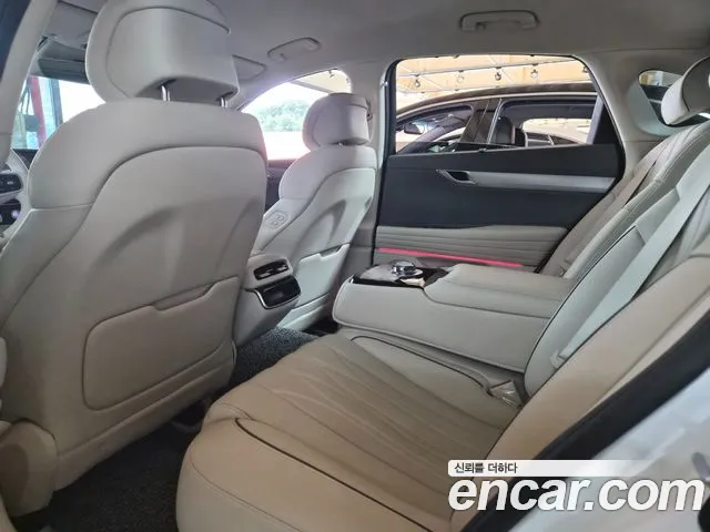 Genesis G80 Бензин 2.5 турбо 2WD — Фото автомобиля 15