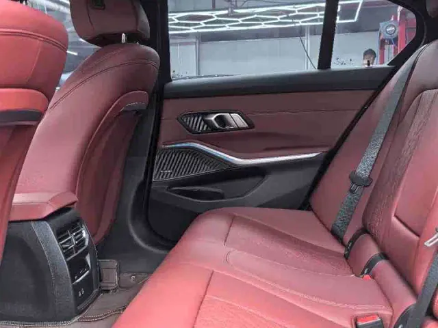 BMW 3 Series — Фото автомобиля 6