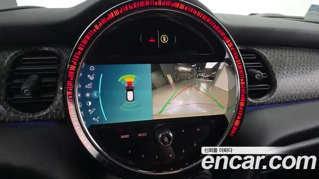 MINI Cooper Cooper Electric — Фото автомобиля 21
