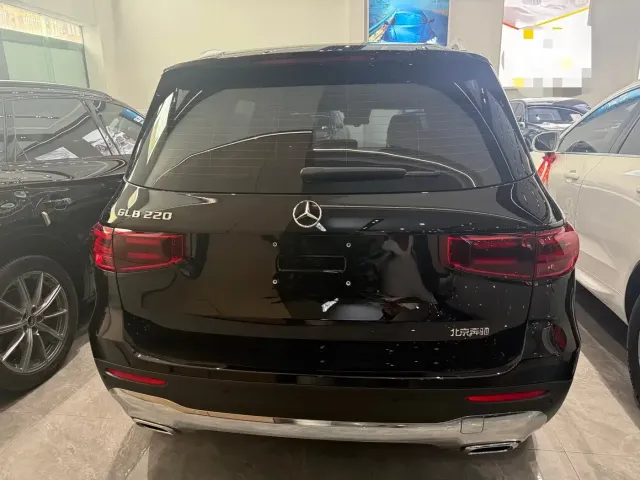Mercedes-Benz GLB-Class — Фото автомобиля 9