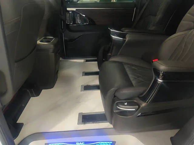 GAC Trumpchi M8 — Фото автомобиля 5