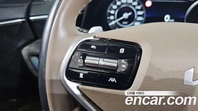 Kia K8 — Фото автомобиля 27