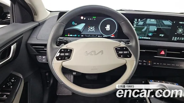 Kia EV6 — Фото автомобиля 13
