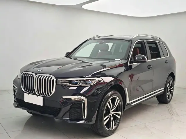 Фотография автомобиля — BMW X7