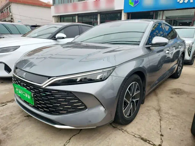 Фотография автомобиля — BYD Qin L