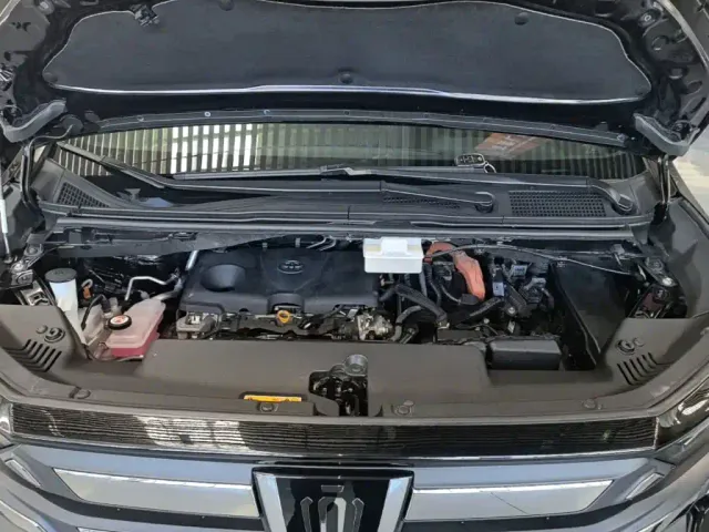 Toyota Vellfire — Фото автомобиля 19