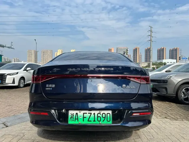 BYD Qin PLUS — Фото автомобиля 6