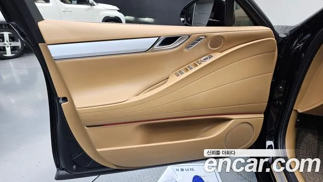 Genesis G80 RG3 — Фото автомобиля 13