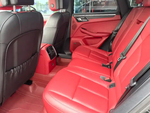 Porsche Macan — Фото автомобиля 8