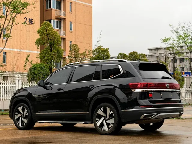 Volkswagen Teramont 2022 330TSI 2WD Premium Luxury — Фото автомобиля 24